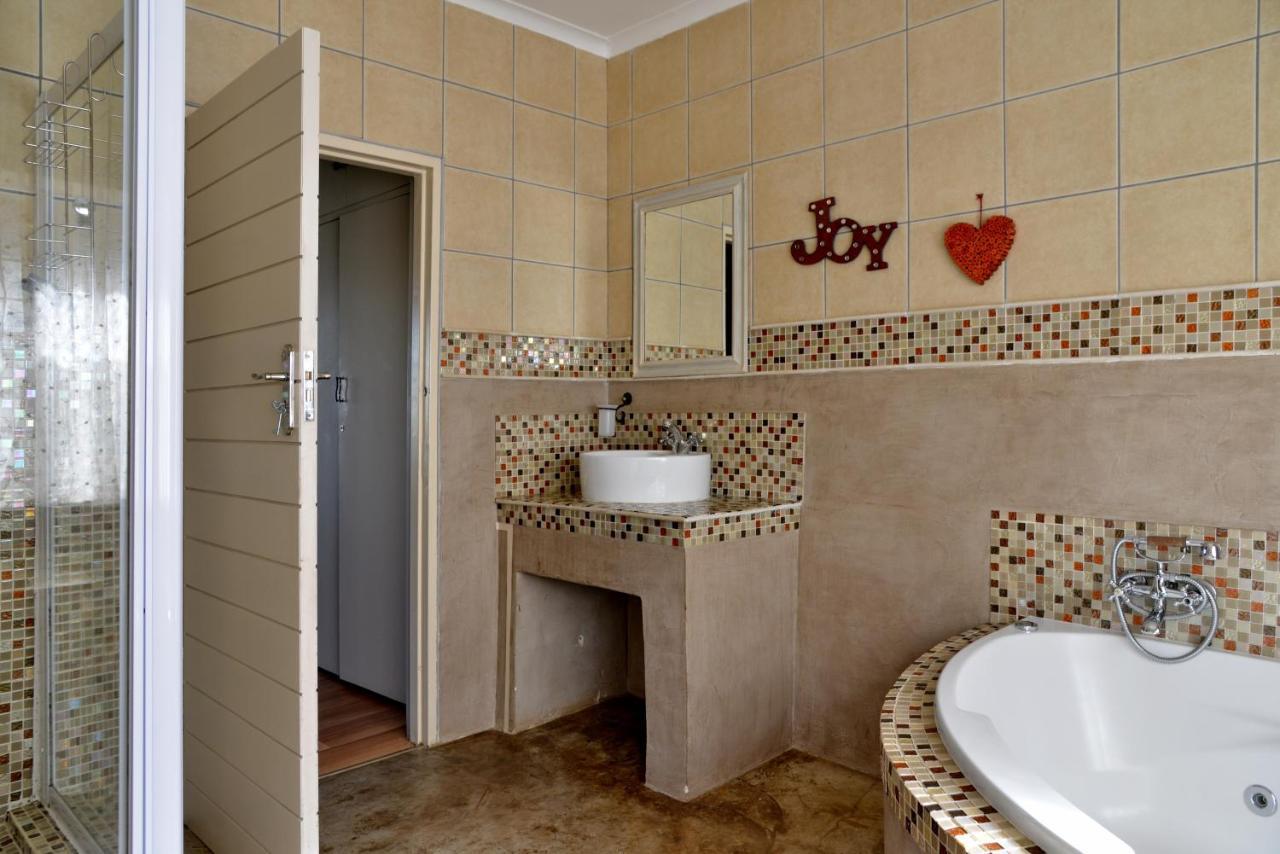 Annie'S Boutique Guesthouse And Garden Spa Хартбиспурт Экстерьер фото