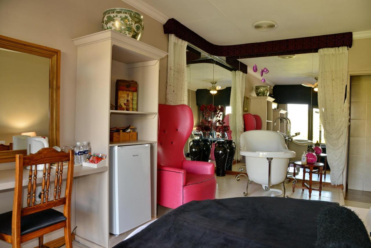 Annie'S Boutique Guesthouse And Garden Spa Хартбиспурт Экстерьер фото