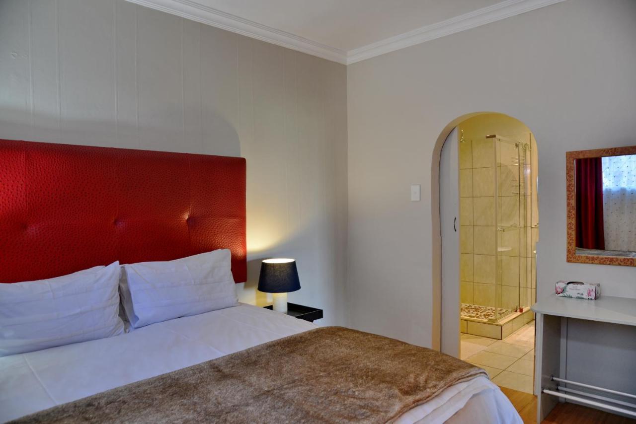 Annie'S Boutique Guesthouse And Garden Spa Хартбиспурт Экстерьер фото